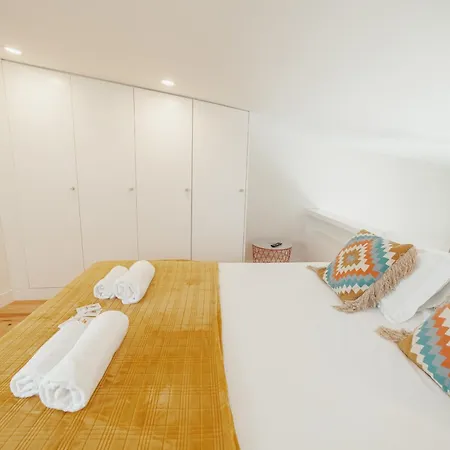 Lapa Loft With Terrace By Homing Porto